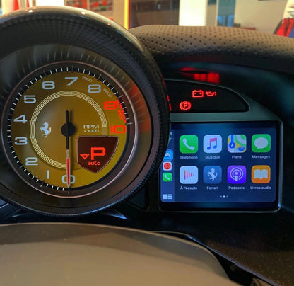 フェラーリ CarPlay / Android Auto モジュール